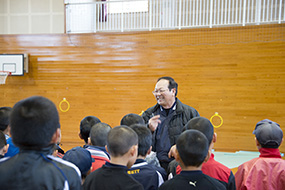 2015年大田スポーツ少年団書道教室の写真17（サムネイル）
