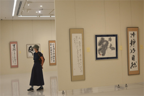 第51回日本の書展の写真32（サムネイル）